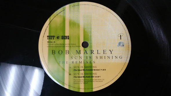 Bob Marley : Sun Is Shining - The Remixes (12", Single, Gen)